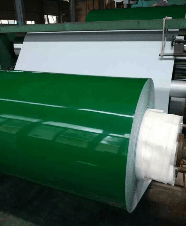 How many strategic dimensions do PVC conveyor belt manufacturers have.png
