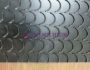 Black Crescent Top PVK Conveyor Belt 6mm